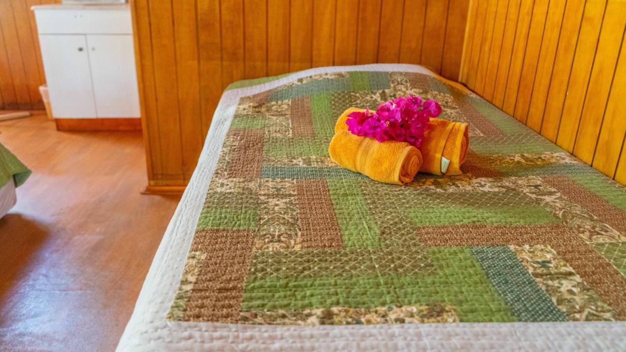 Kaimana Inn Rapa Nui Hanga Roa Exterior foto